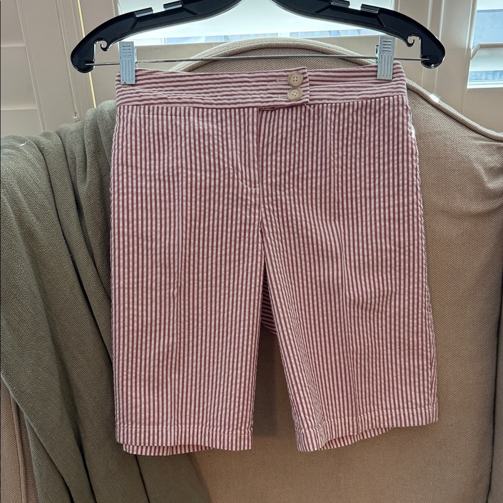 Ann Taylor Red Seersucker Women's Bermudas